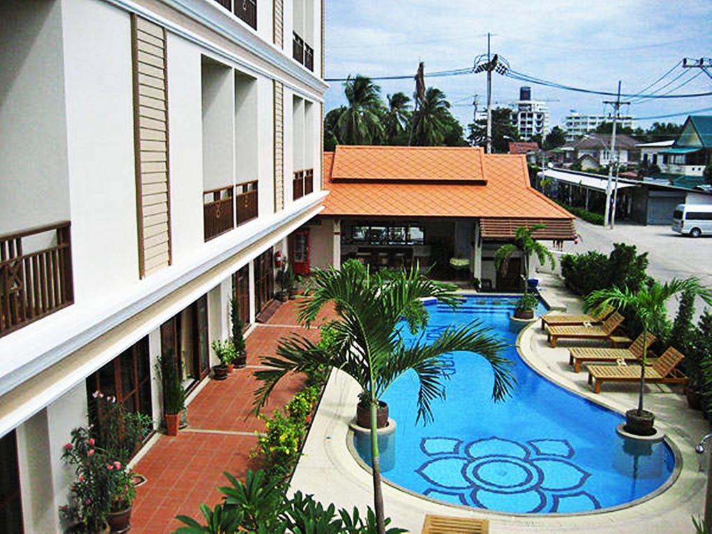 Narawan Hotel, Huahin Kültér fotó