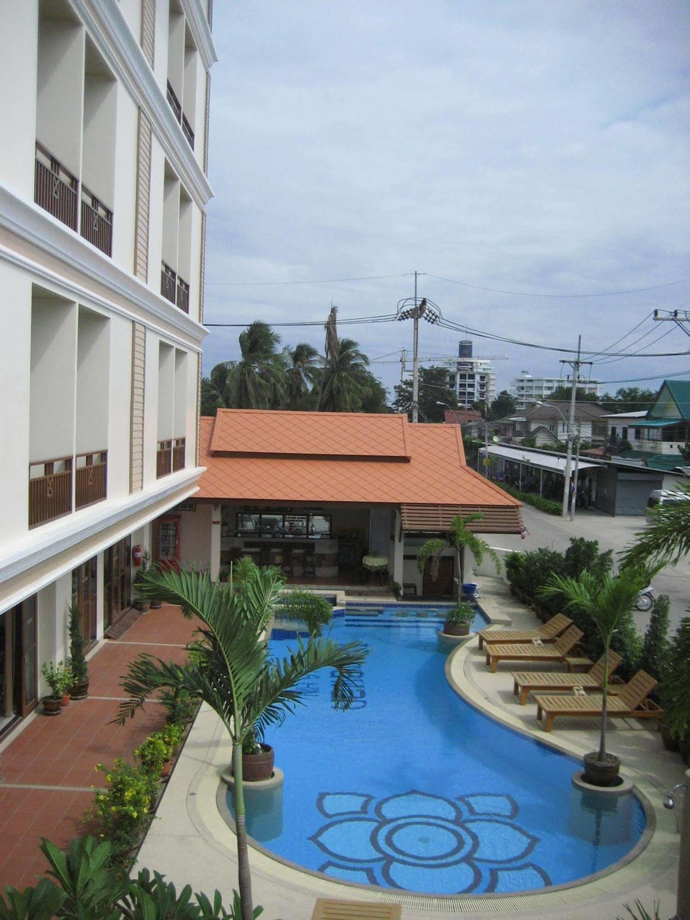 Narawan Hotel, Huahin Kültér fotó